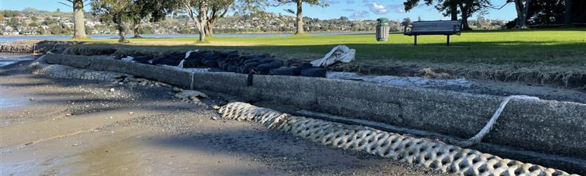 Ōpūpū – Rotary Park seawall